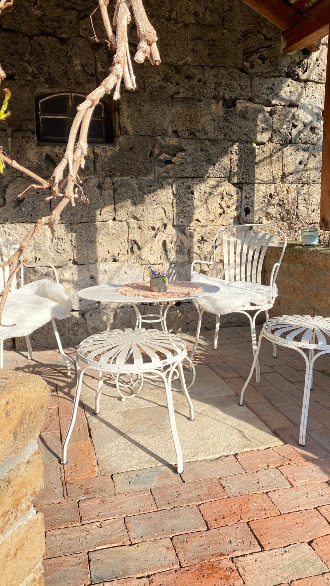 Apartment St-apartment Charming 1 Mit Terrasse Und Garten, 3 In Geislingen *